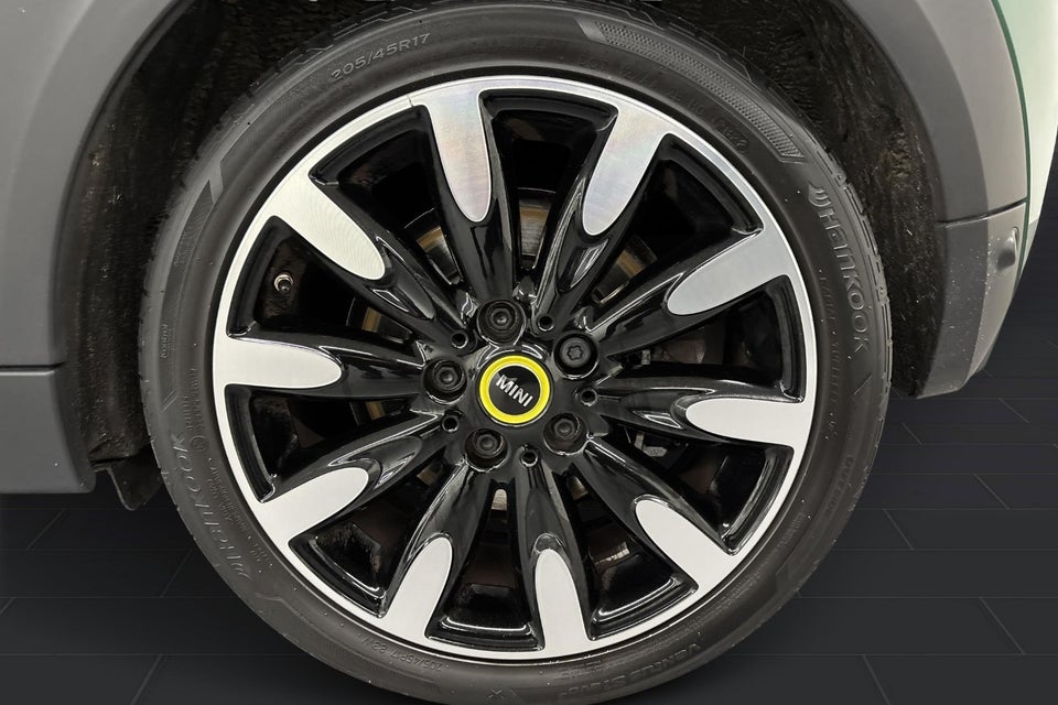 MINI Cooper SE Classic Trim 3d