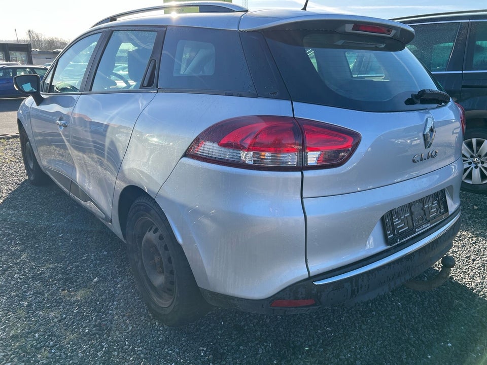 Renault Clio IV 1,5 dCi 90 Zen Sport Tourer 5d