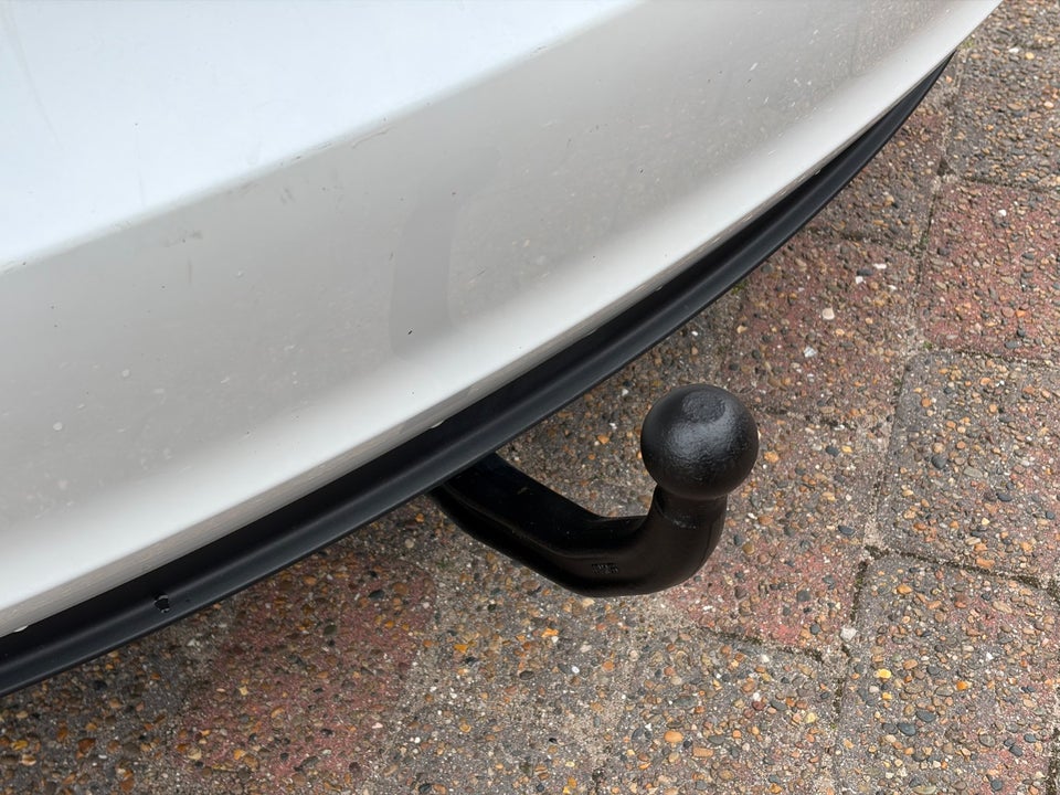 Tesla Model 3 RWD 4d