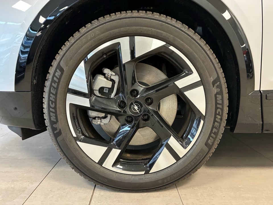 Opel Grandland-e 73 GS 5d
