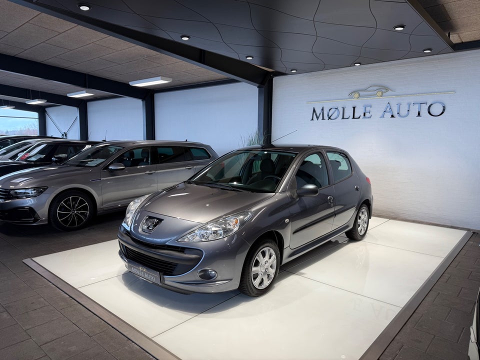 Peugeot 206+ 1,4 Generation 5d