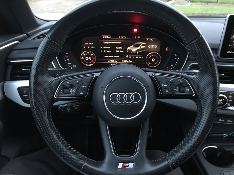 Audi A4 2,0 TDi 150 S-line Sport Avant S-tr. 5d