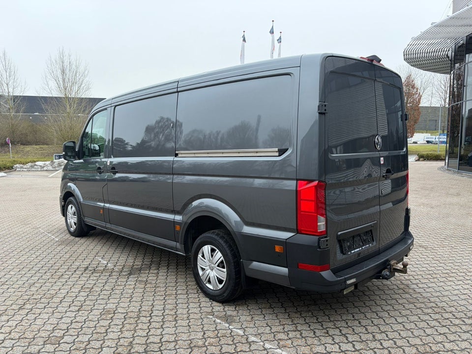 VW Crafter 35 2,0 TDi 177 Kassevogn L3H2 aut.