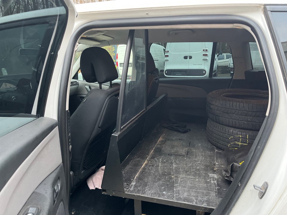 Citroën Grand C4 SpaceTourer 1,5 BlueHDi 130 Iconic EAT8 Van 5d