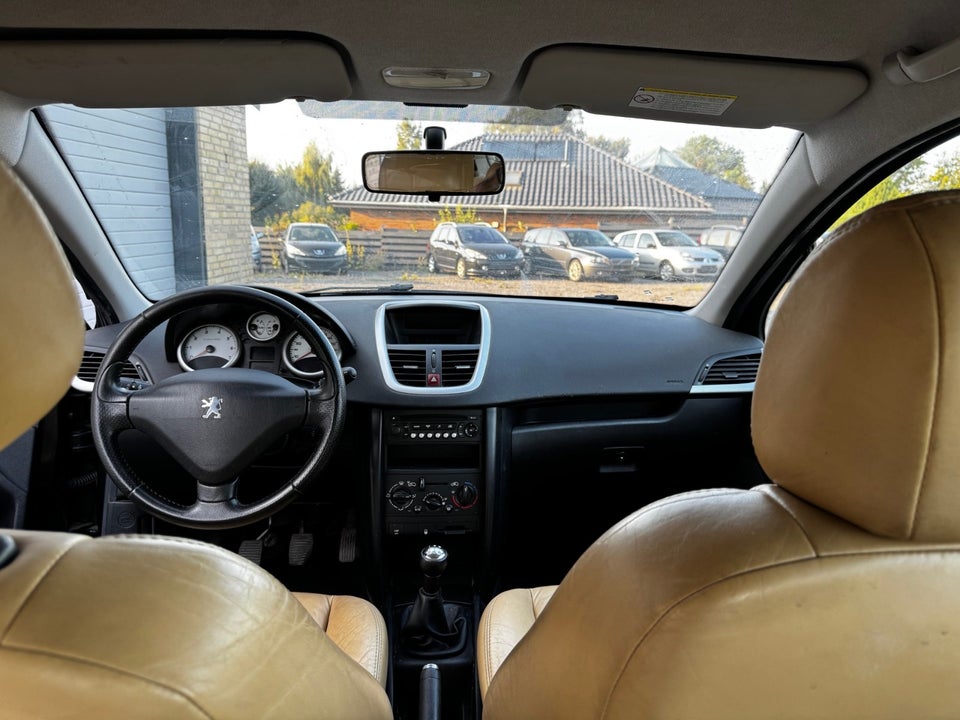 Peugeot 207 1,4 XR+ 5d