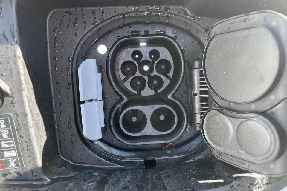 BMW iX1 eDrive20 M-Sport 5d