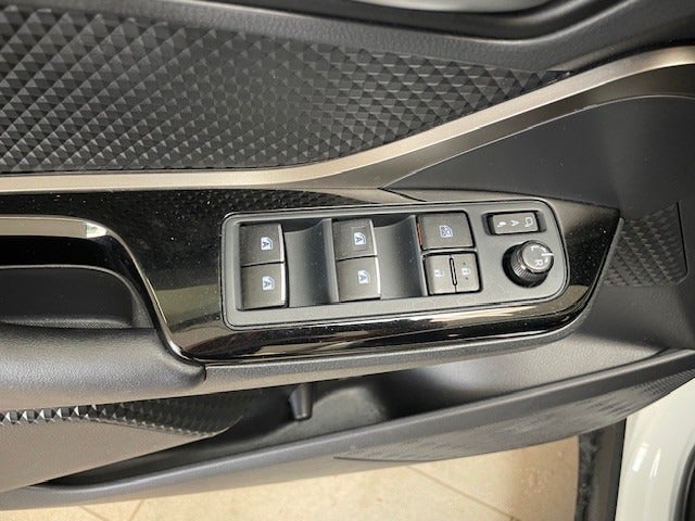 Toyota C-HR 1,8 Hybrid C-LUB Premium CVT 5d