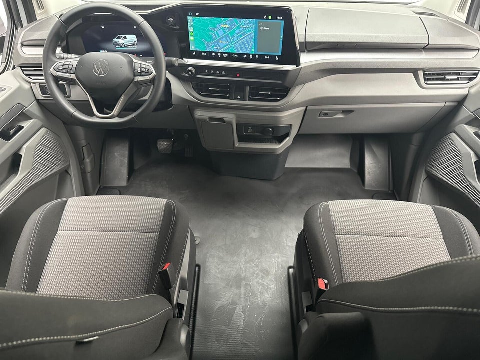 VW e-Caravelle 64 Style SWB