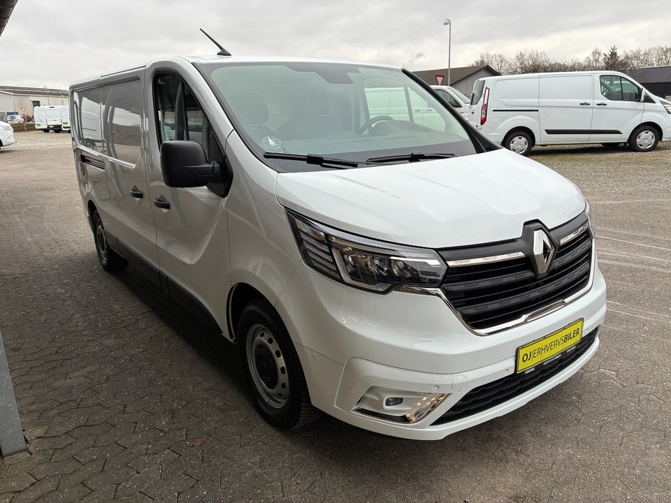 Renault Trafic 2,0 dCi 130 L2H1 Tekno
