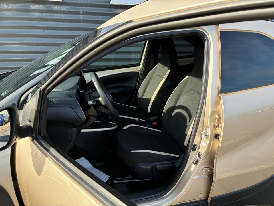 Toyota Aygo X 1,0 Air Pulse s-CVT 5d