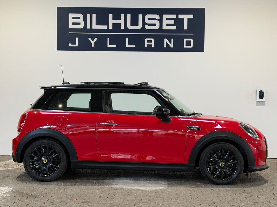 MINI Cooper SE Camden Edition 3d