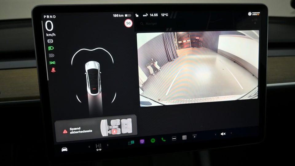 Tesla Model Y Long Range AWD 5d