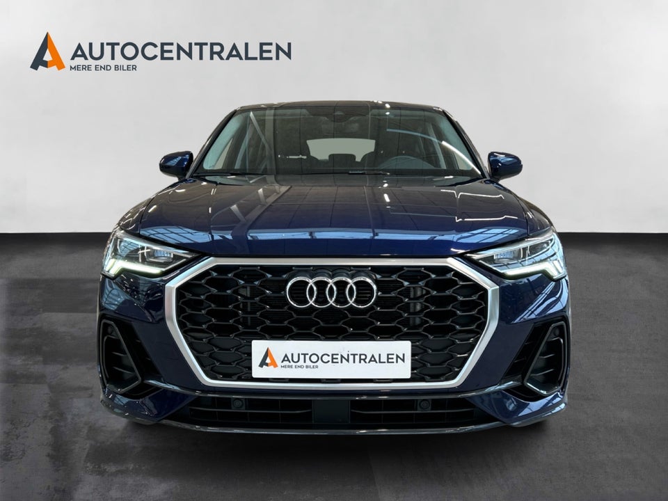 Audi Q3 45 TFSi e Attitude+ Sportback S-tr. 5d