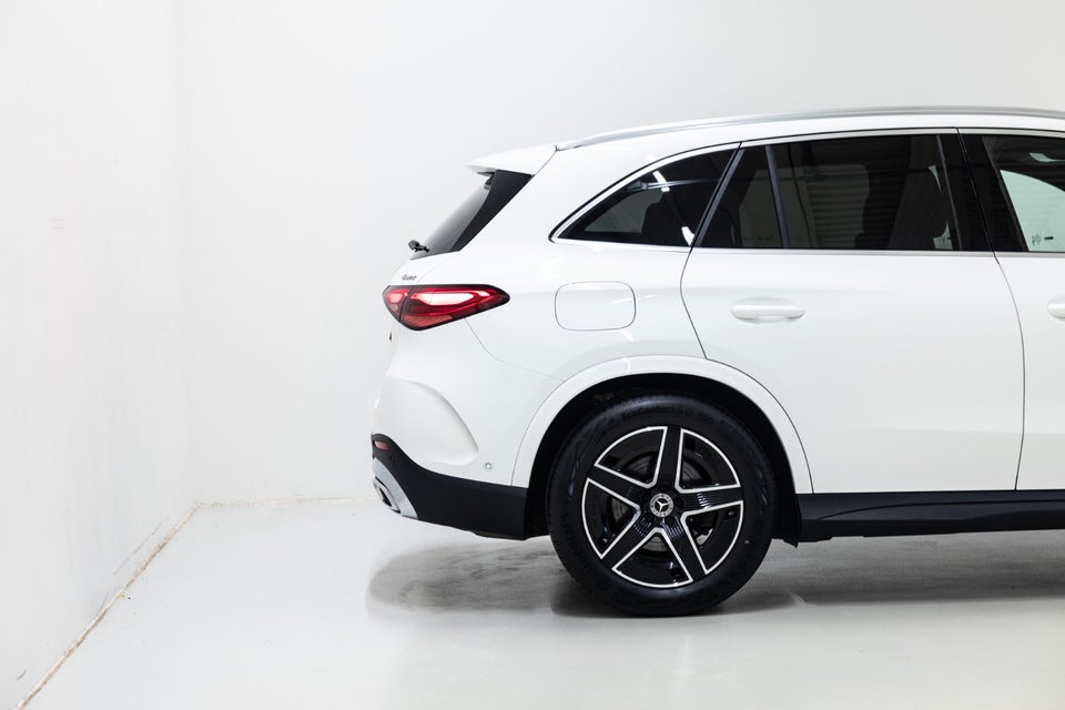Mercedes GLC300 d 2,0 AMG Advance Plus 4Matic 5d