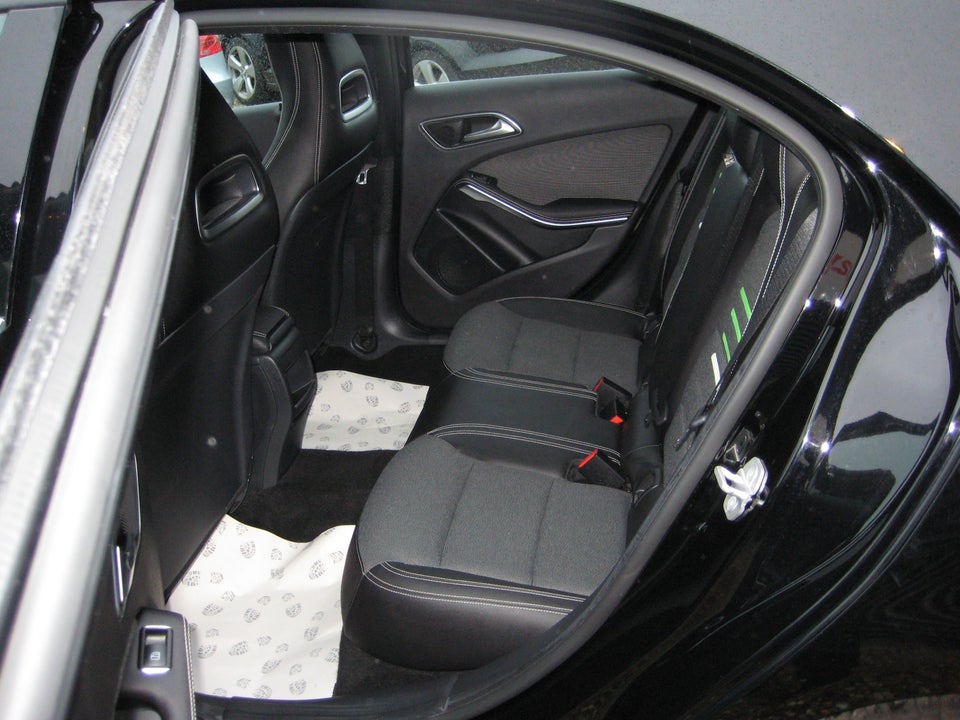 Mercedes A180 1,5 CDi aut. 5d