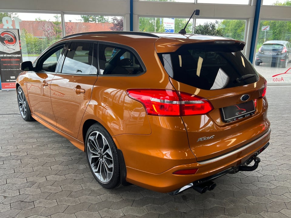 Ford Focus 1,0 SCTi 125 ST-Line stc. 5d