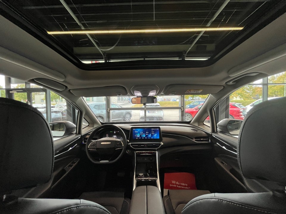 Maxus Euniq5 70 6prs 5d