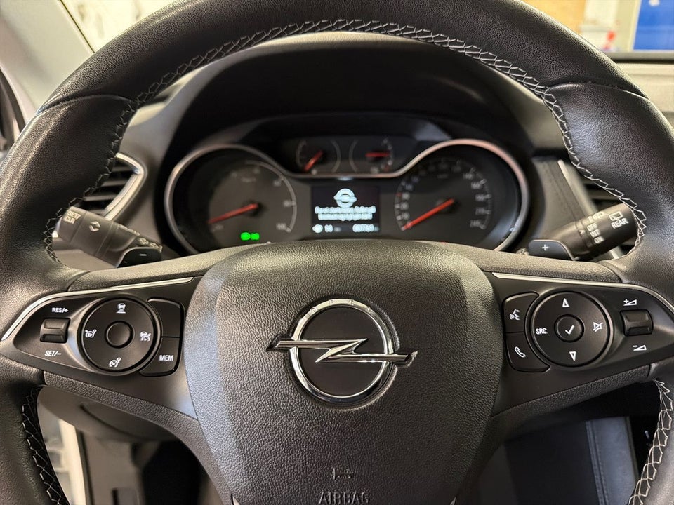 Opel Grandland X 1,6 Hybrid Ultimate aut. 5d