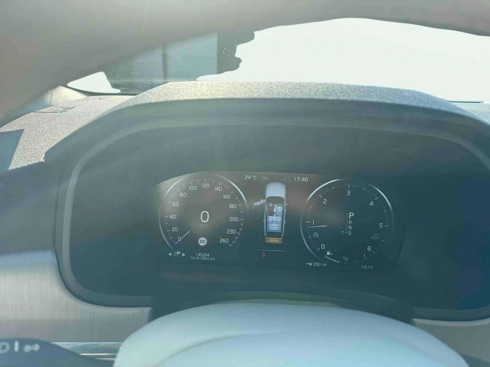 Volvo V90 2,0 D3 150 Momentum aut. 5d