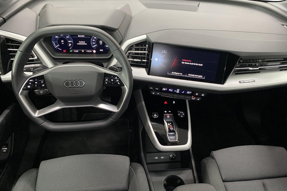 Audi Q4 e-tron 40 Advanced 5d