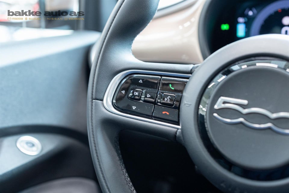 Fiat 500e 42 Icon 3d