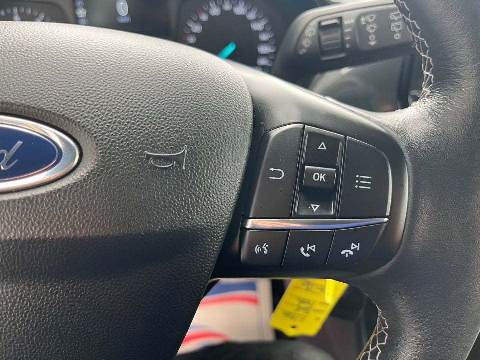 Ford Fiesta 1,0 EcoBoost mHEV Active 5d