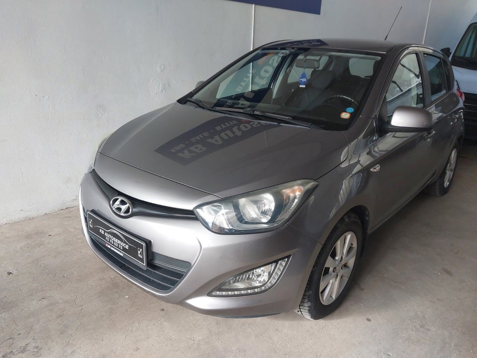 Hyundai i20 1,25 Classic 5d