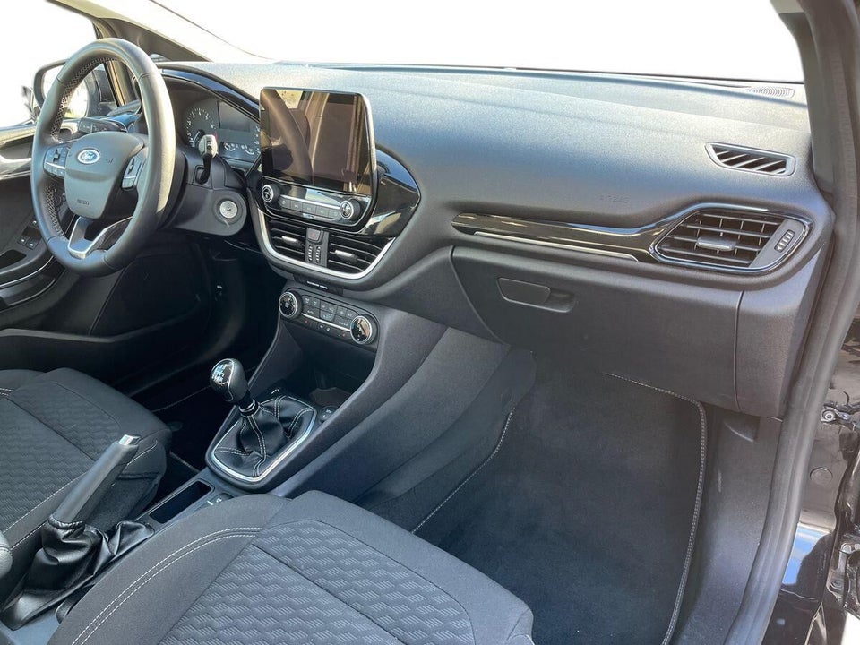 Ford Fiesta 1,0 EcoBoost mHEV Titanium 5d