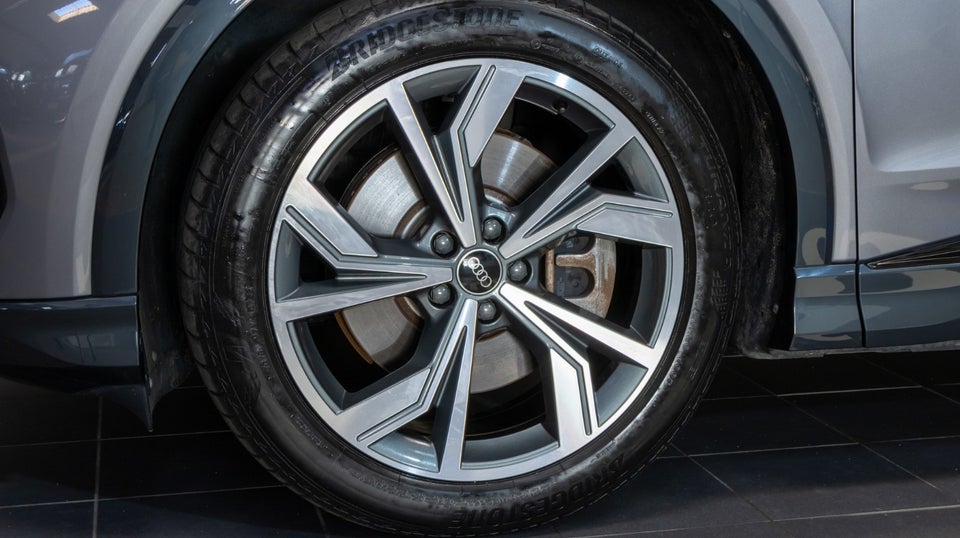 Audi Q4 e-tron 40 S-line Sportback 5d