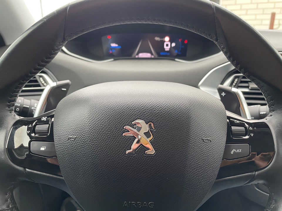 Peugeot 308 1,5 BlueHDi 130 Evolution SW EAT8 5d