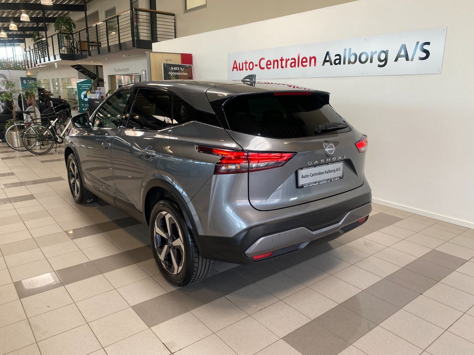 Nissan Qashqai 1,3 mHEV N-Connecta X-tr. 5d