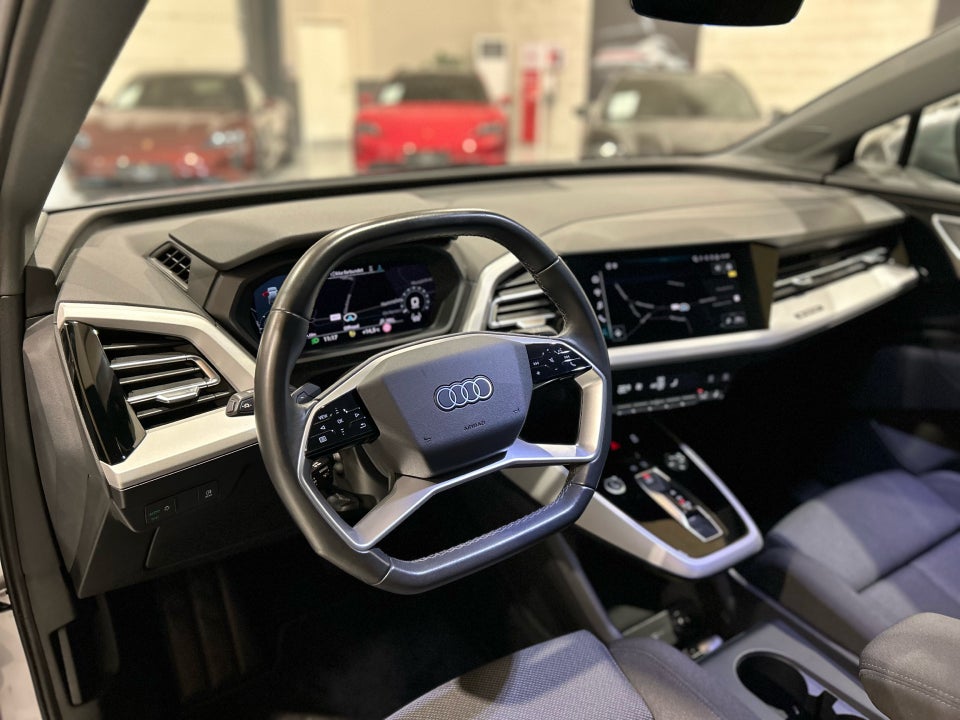 Audi Q4 e-tron 40 Advanced 5d