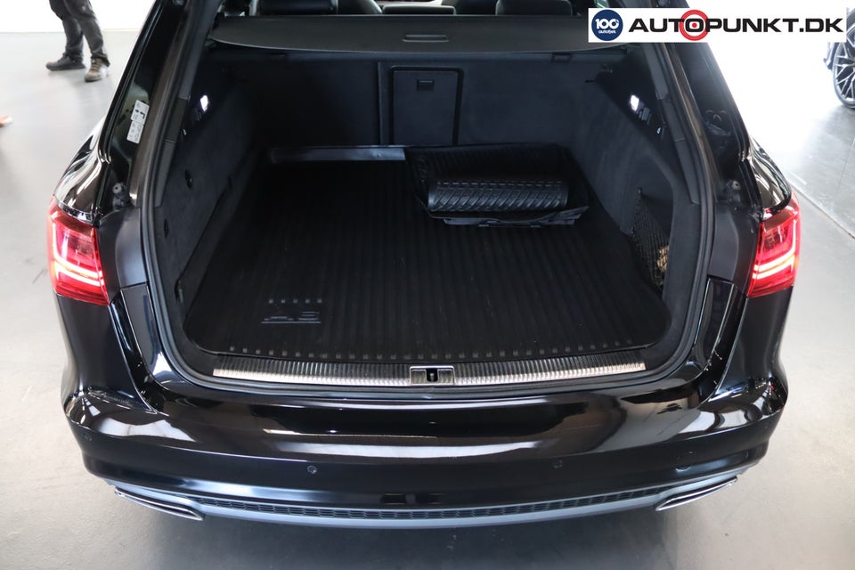 Audi A6 3,0 TDi 218 S-line Avant quattro S-tr. 5d