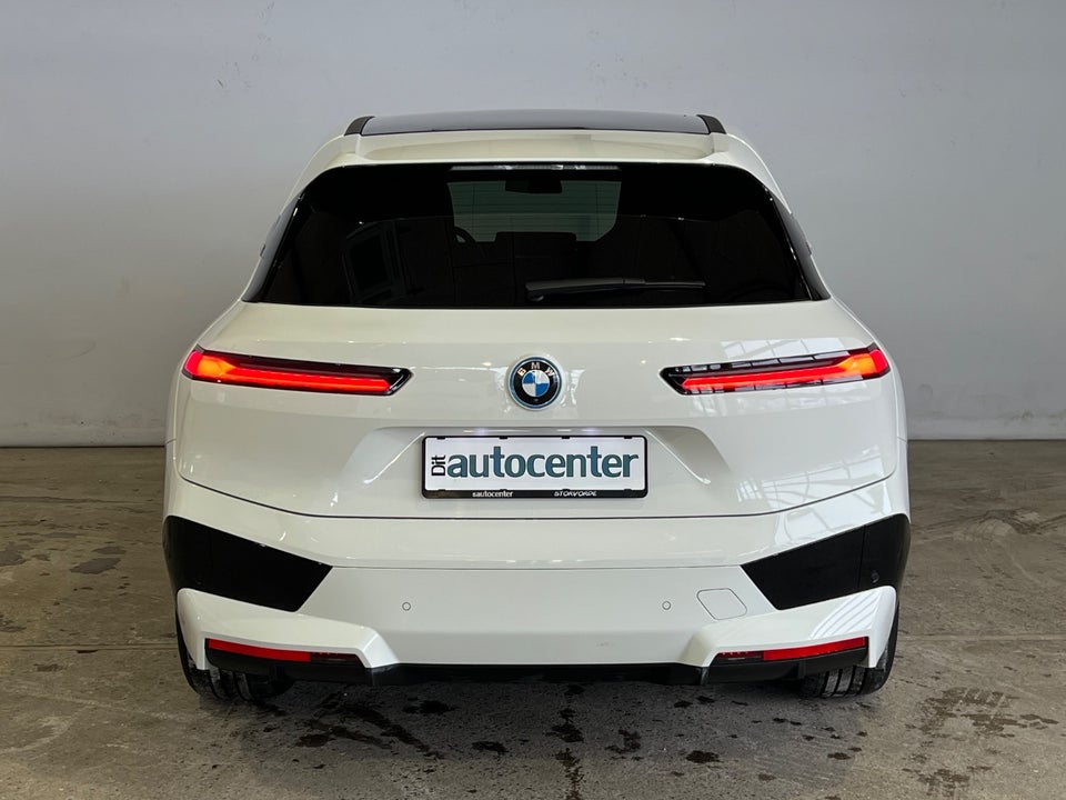 BMW iX xDrive40 Sport 5d