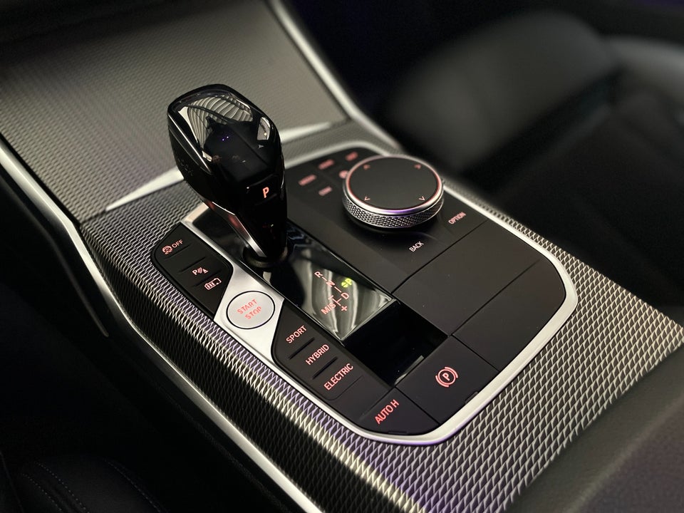 BMW 330e 2,0 Touring M-Sport aut. 5d