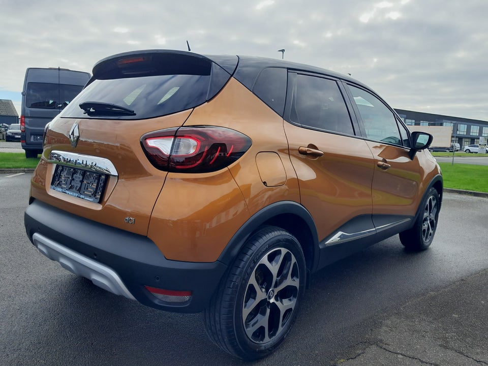 Renault Captur 1,5 dCi 90 Intens EDC 5d
