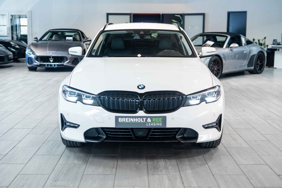 BMW 330e 2,0 Touring Sport Line aut. 5d