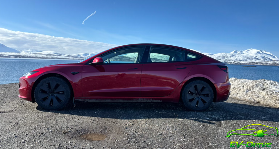 Tesla Model 3 RWD 4d