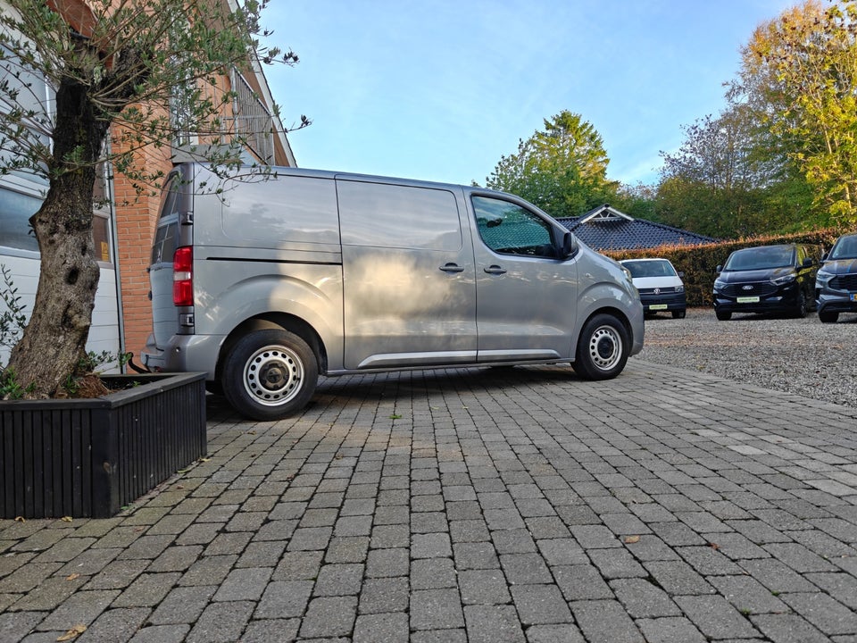 Peugeot Expert 2,0 BlueHDi 122 L2 Premium Van