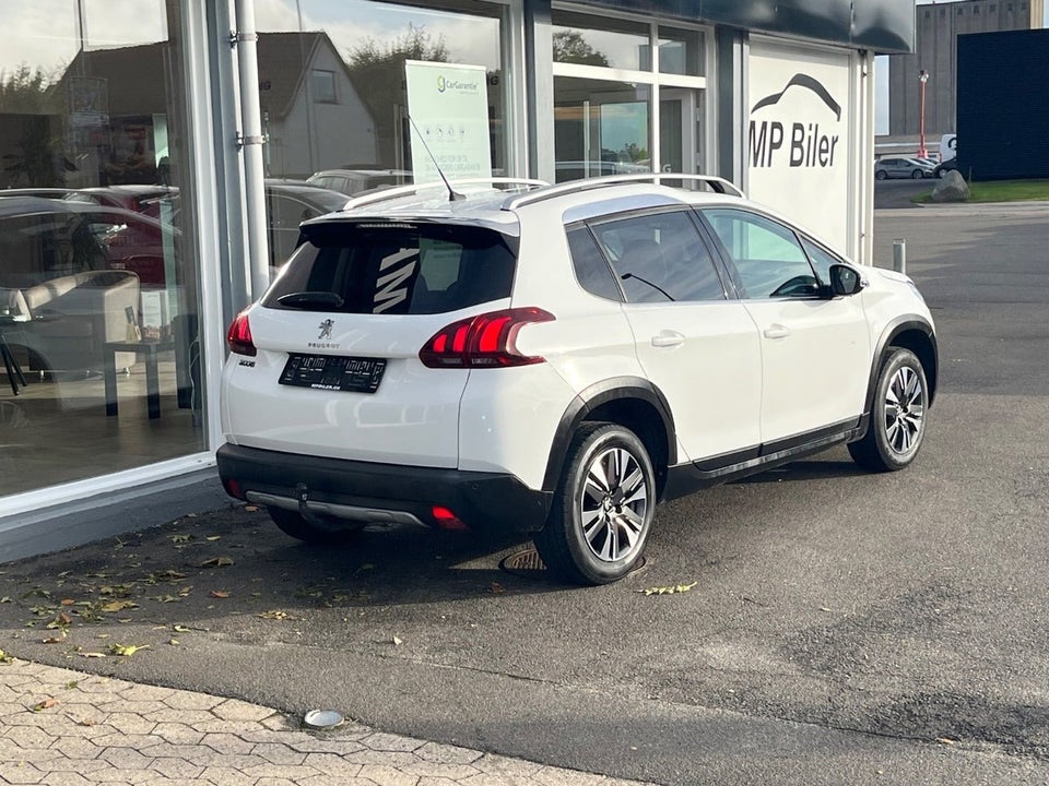 Peugeot 2008 1,2 e-THP 110 Edition+ 5d
