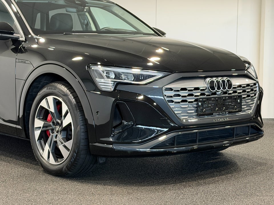Audi Q8 e-tron 50 Advanced quattro 5d