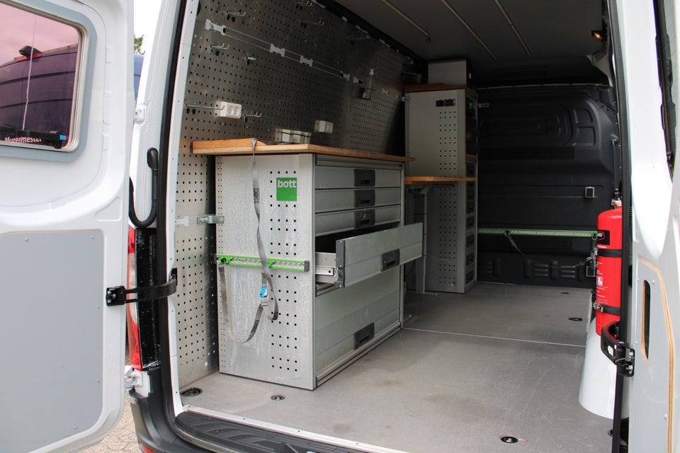 Mercedes Sprinter 317 2,0 CDi A2 Kassevogn aut. RWD