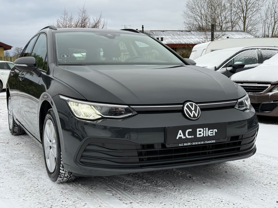 VW Golf VIII 1,5 eTSi 130 Life Variant DSG 5d