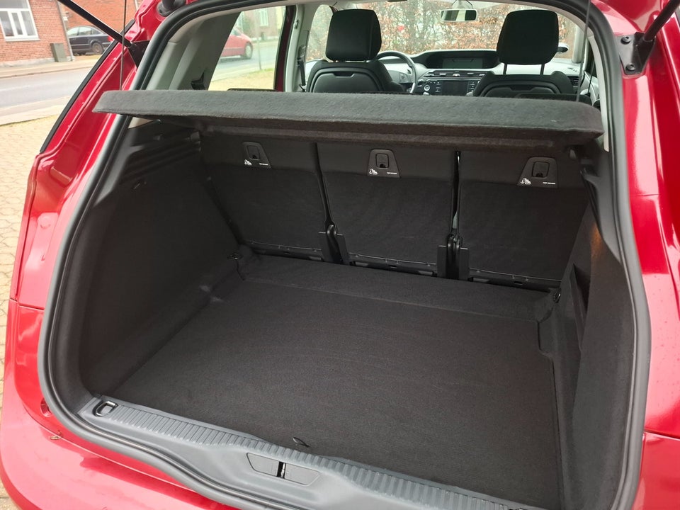 Citroën C4 Picasso 1,6 BlueHDi 120 Iconic 5d