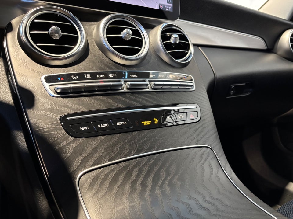 Mercedes C220 d 2,0 Advantage stc. aut. 5d