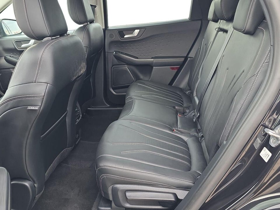 Ford Kuga 2,5 PHEV Vignale CVT 5d