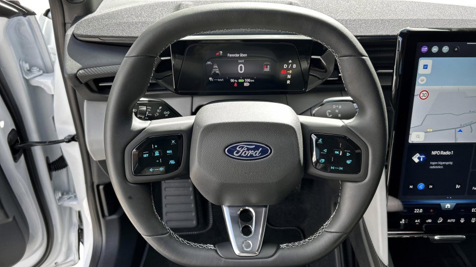 Ford Capri 82 Premium Extended Range 5d