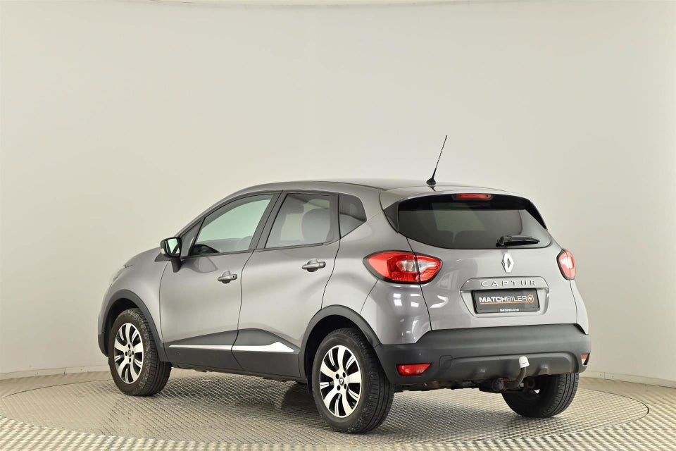 Renault Captur 1,2 TCe 120 Expression EDC 5d