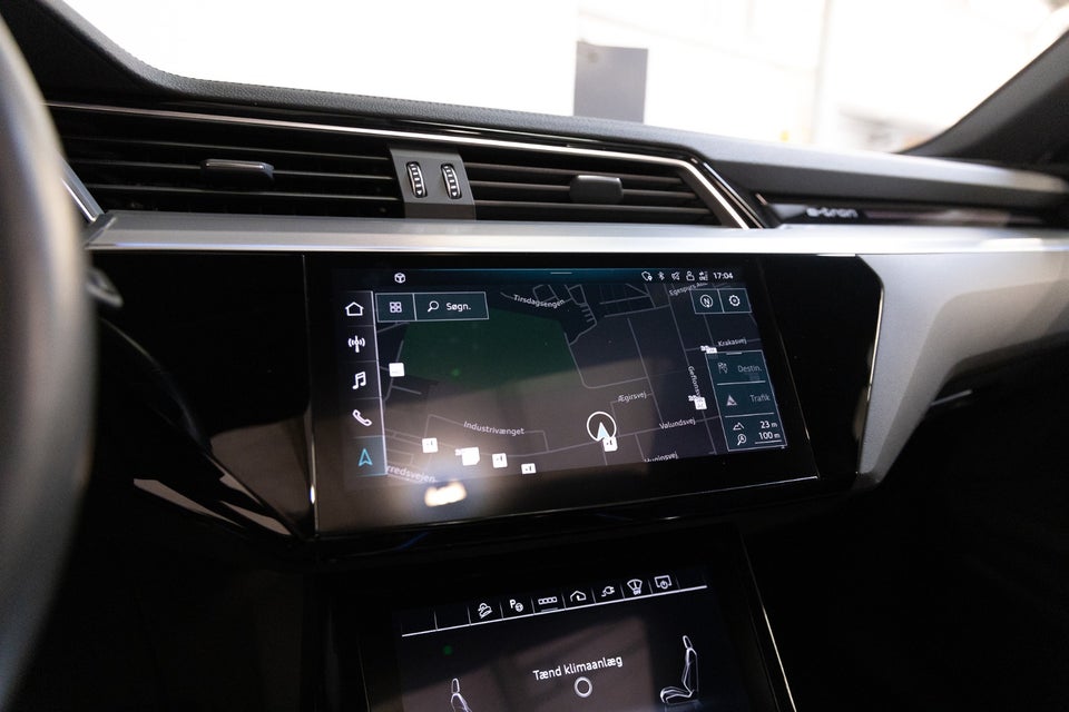 Audi e-tron 55 S-line quattro 5d