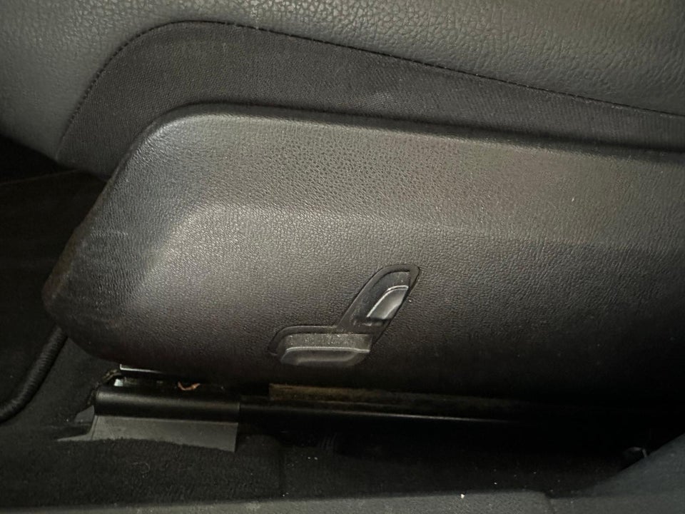 Mercedes E200 2,2 BlueTEC Avantgarde stc. aut. 5d